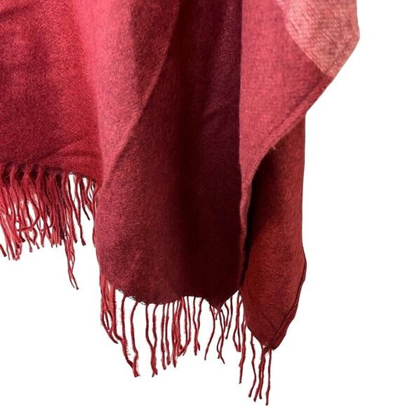 Woolrich Womens Red Fringe Poncho Cape Wide Stripe Open Jacket Cardigan O/S - Picture 10 of 16